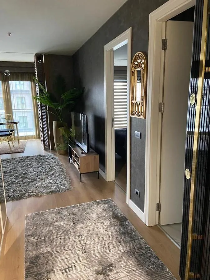 1 Bedroom Apartment Next To Vadi Istanbul